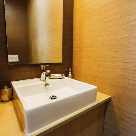 Modern * 2 Bedrooms * Pool * Sao Martinho do Porto